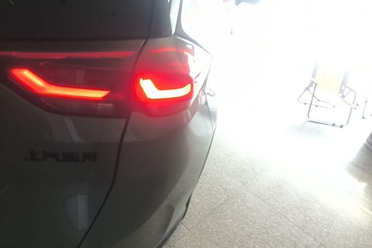 Used Chevrolet Orlando 2018 Redline 530T Automatic Enjoyment Edition (5+2 Model) – China V Standard Right Rear Taillight