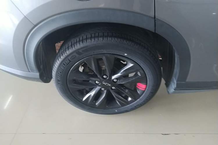 Used Chevrolet Orlando 2018 Redline 530T Automatic Enjoyment Edition (5+2 Model) – China V Standard Right Rear Wheel Hub