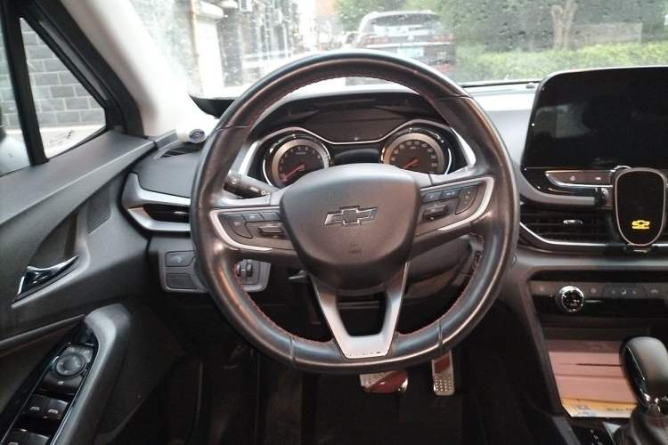 Used Chevrolet Orlando 2018 Redline 530T Automatic Enjoyment Edition (5+2 Model) – China V Standard Steering Wheel