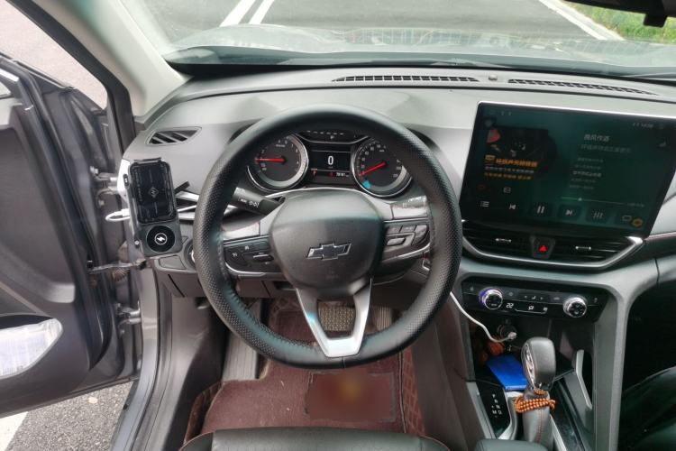 Used Chevrolet Orlando 2018 Redline 530T Automatic Enjoyment Edition (5+2 Model) – China V Standard Steering Wheel