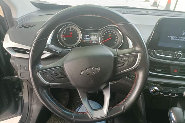 Used Chevrolet Orlando 2018 Redline 530T Automatic Enjoyment Edition (5+2 Model) – China V Standard Steering Wheel