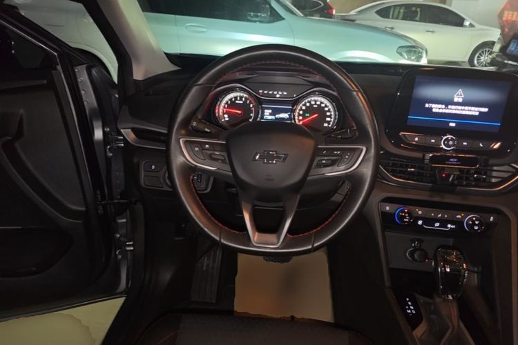 Used Chevrolet Orlando 2018 Redline 530T Automatic Enjoyment Edition (5+2 Model) – China V Standard Steering Wheel