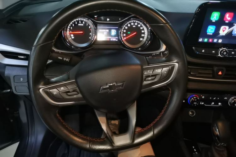 Used Chevrolet Orlando 2018 Redline 530T Automatic Zhaoxiang Edition (5+2 Seating) – China V Standard Steering Wheel