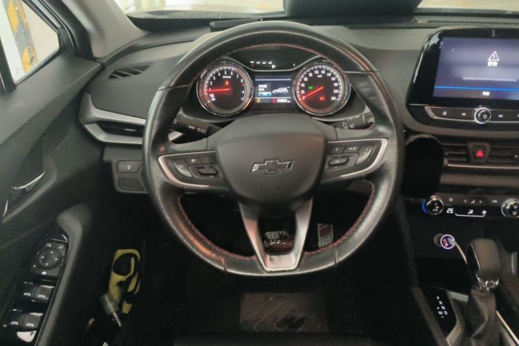 Used Chevrolet Orlando 2018 Redline 530T Automatic Enjoyment Edition (5+2 Model) – China V Standard Steering Wheel