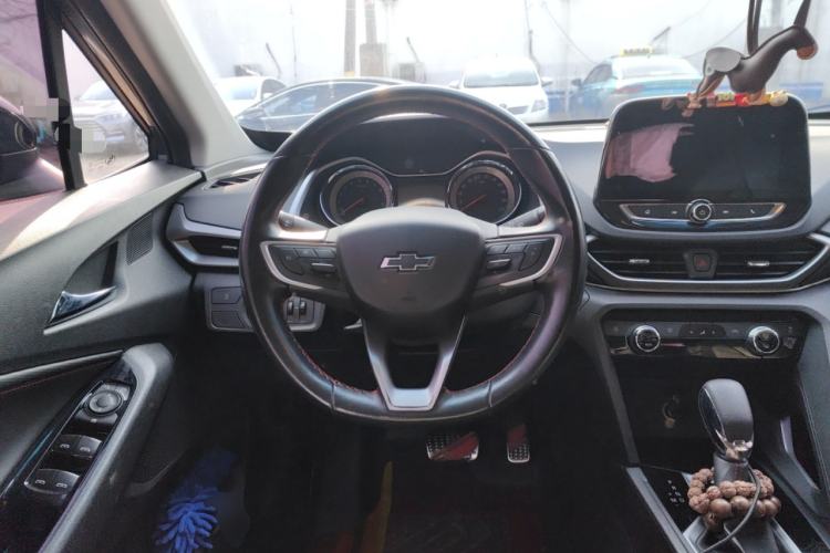 Used Chevrolet Orlando 2018 Redline 530T Automatic Enjoyment Edition (5+2 Model) – China V Standard Steering Wheel