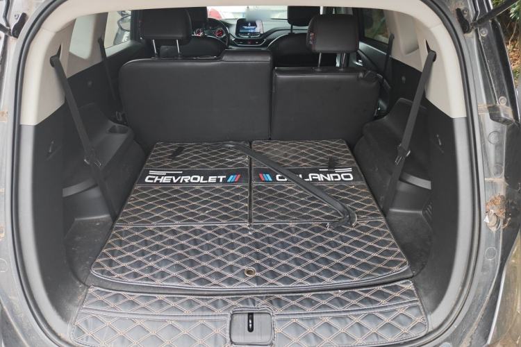 Used Chevrolet Orlando 2018 Redline 530T Automatic Zhaoxiang Edition (5+2 Seating) – China V Standard Trunk