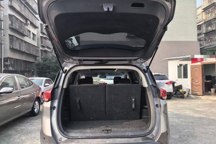 Used Chevrolet Orlando 2018 530T Automatic Luxury Edition (5+2 Model) China V Standard Trunk