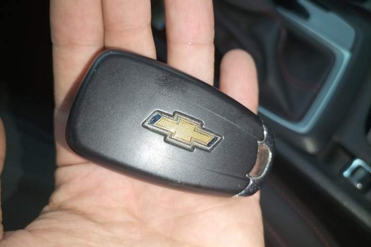 Used Chevrolet Orlando 2018 Redline 530T Automatic Enjoyment Edition (5+2 Model) – China V Standard Vehicle Key
