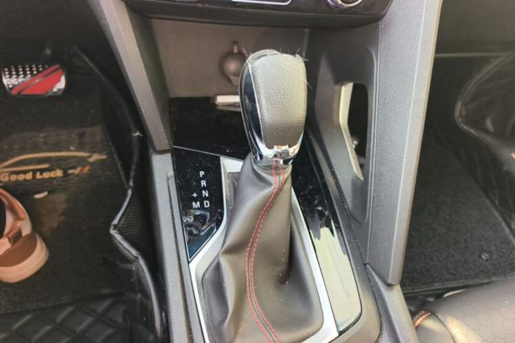 Used Chevrolet Orlando 2018 Redline 530T Automatic Enjoyment Edition (5+2 Model) – China V Standard Gear Lever