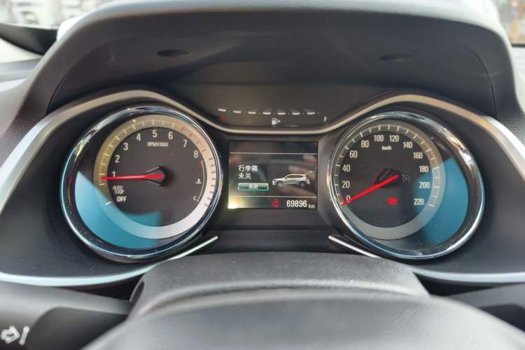 Used Chevrolet Orlando 2018 Redline 530T Automatic Enjoyment Edition (5+2 Model) – China V Standard Instrument Cluster