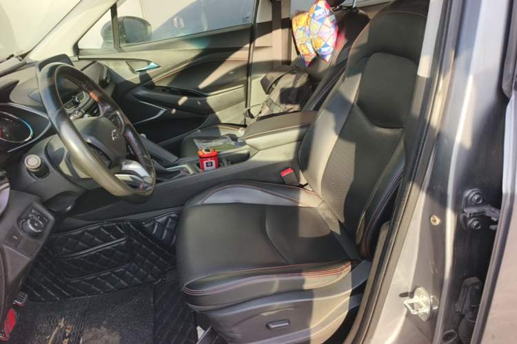 Used Chevrolet Orlando 2018 Redline 530T Automatic Enjoyment Edition (5+2 Model) – China V Standard Left Front Seat