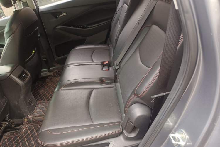 Used Chevrolet Orlando 2018 Redline 530T Automatic Enjoyment Edition (5+2 Model) – China V Standard Left Rear Seat
