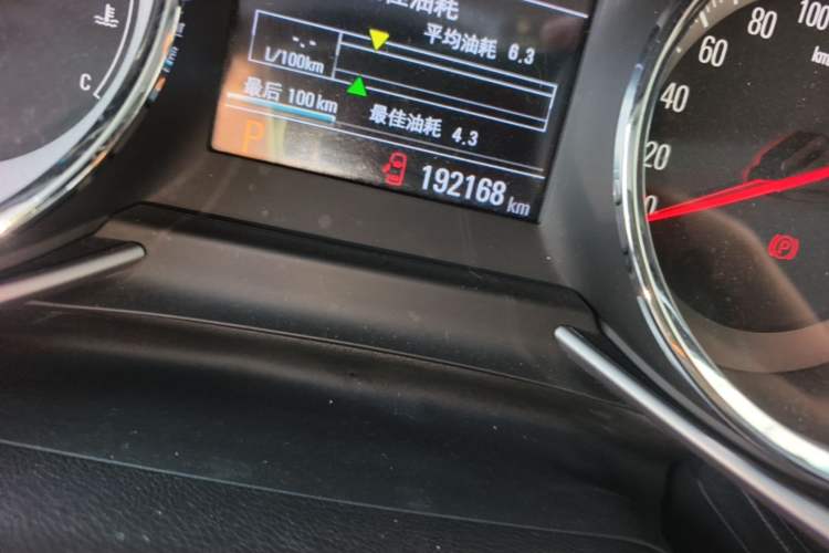 Used Chevrolet Orlando 2018 Redline 530T Automatic Enjoyment Edition (5+2 Model) – China V Standard Odometer Close Up