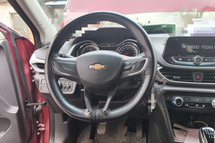 Used Chevrolet Orlando 2018 530T Manual Enjoyment Edition (5+2 Models) China V Standard Steering Wheel