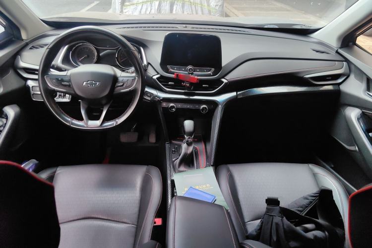Used Chevrolet Orlando 2018 Redline 530T Automatic Enjoyment Edition (5+2 Model) – China V Standard Center Console