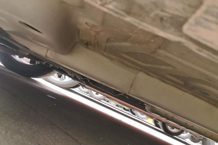 Used Chevrolet Orlando 2018 Redline 530T Automatic Enjoyment Edition (5+2 Model) – China V Standard Chassis Front Left