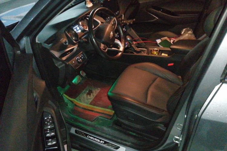 Used Chevrolet Orlando 2018 Redline 530T Automatic Enjoyment Edition (5+2 Model) – China V Standard Driver Seat