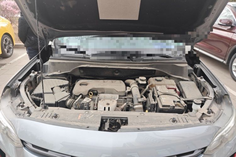 Used Chevrolet Orlando 2018 Redline 530T Automatic Enjoyment Edition (5+2 Model) – China V Standard Engine Bay