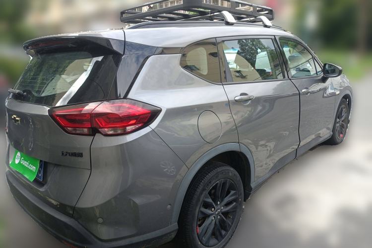 Used Chevrolet Orlando 2018 Redline 530T Automatic Zhaoxiang Edition (5+2 Seating) – China V Standard Exterior 5