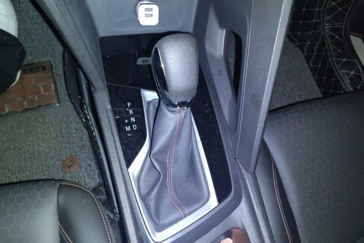 Used Chevrolet Orlando 2018 Redline 530T Automatic Enjoyment Edition (5+2 Model) – China V Standard Gear Lever