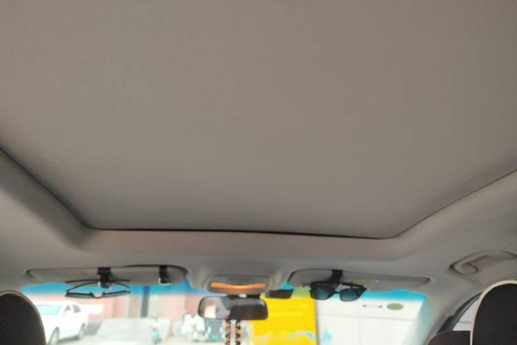 Used Chevrolet Orlando 2018 530T Automatic Luxury Edition (5+2 Model) China V Standard Headliner