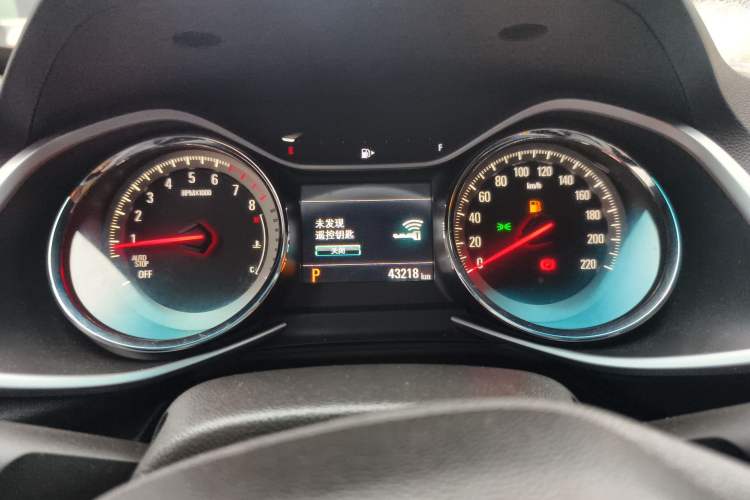 Used Chevrolet Orlando 2018 Redline 530T Automatic Zhaoxiang Edition (5+2 Seating) – China V Standard Instrument Cluster