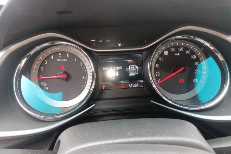 Used Chevrolet Orlando 2018 Redline 530T Automatic Zhaoxiang Edition (5+2 Seating) – China V Standard Instrument Cluster
