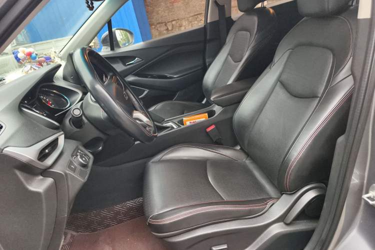 Used Chevrolet Orlando 2018 Redline 530T Automatic Zhaoxiang Edition (5+2 Seating) – China V Standard Left Front Seat