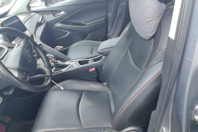 Used Chevrolet Orlando 2018 Redline 530T Automatic Enjoyment Edition (5+2 Model) – China V Standard Left Front Seat