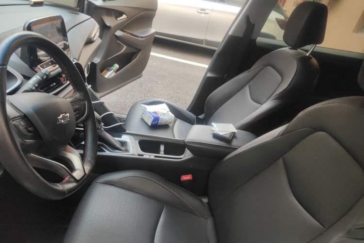 Used Chevrolet Orlando 2018 Redline 530T Automatic Enjoyment Edition (5+2 Model) – China V Standard Left Front Seat