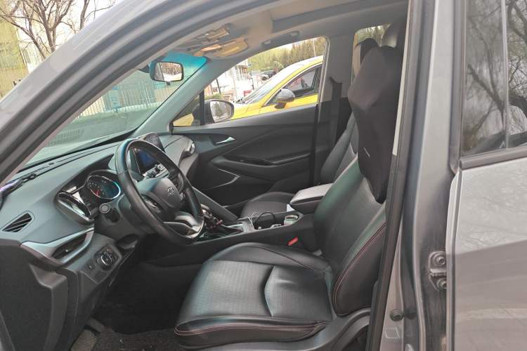 Used Chevrolet Orlando 2018 Redline 530T Automatic Enjoyment Edition (5+2 Model) – China V Standard Left Front Seat