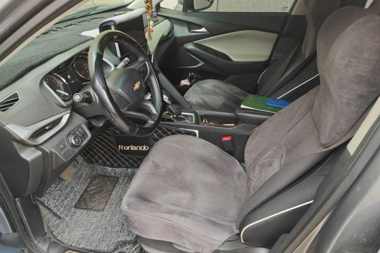Used Chevrolet Orlando 2018 530T Automatic Luxury Edition (5+2 Model) China V Standard Left Front Seat