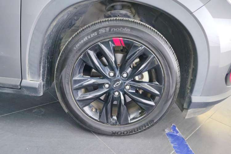 Used Chevrolet Orlando 2018 Redline 530T Automatic Enjoyment Edition (5+2 Model) – China V Standard Left Front Wheel Hub
