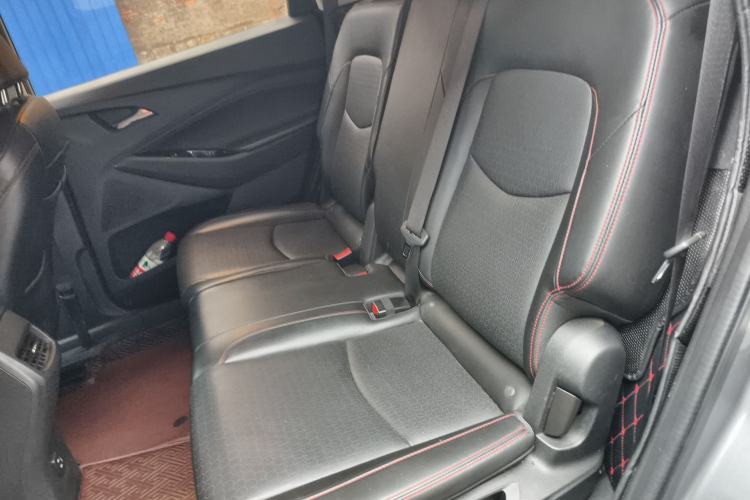 Used Chevrolet Orlando 2018 Redline 530T Automatic Zhaoxiang Edition (5+2 Seating) – China V Standard Left Rear Seat
