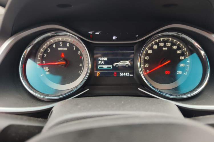 Used Chevrolet Orlando 2018 Redline 530T Automatic Enjoyment Edition (5+2 Model) – China V Standard Odometer Close Up