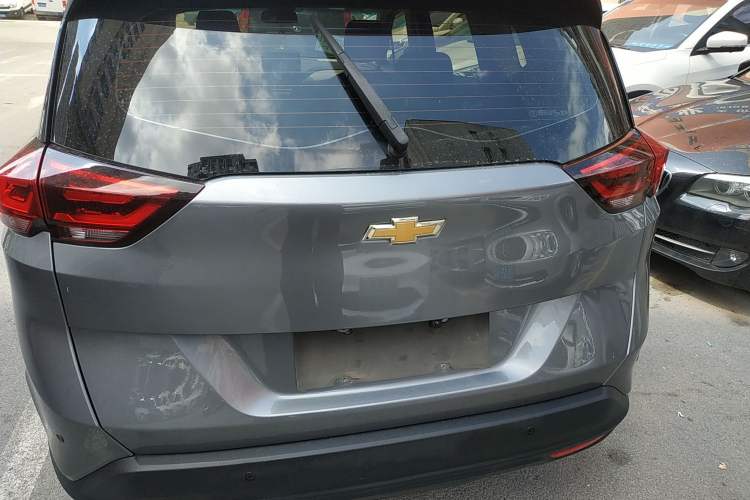 Used Chevrolet Orlando 2018 530T Automatic Luxury Edition (5+2 Model) China V Standard Rear