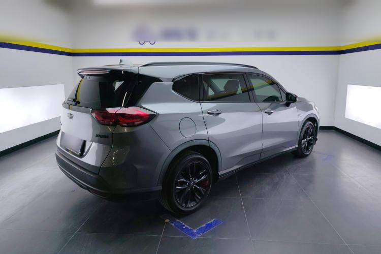 Used Chevrolet Orlando 2018 Redline 530T Automatic Enjoyment Edition (5+2 Model) – China V Standard Rear Right 45 Deg