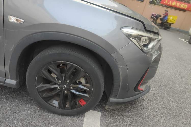 Used Chevrolet Orlando 2018 Redline 530T Automatic Enjoyment Edition (5+2 Model) – China V Standard Right Front Wheel Hub