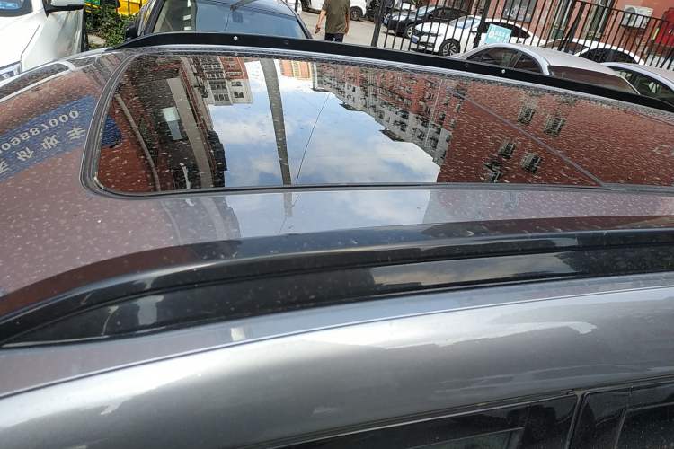 Used Chevrolet Orlando 2018 530T Automatic Luxury Edition (5+2 Model) China V Standard Roof