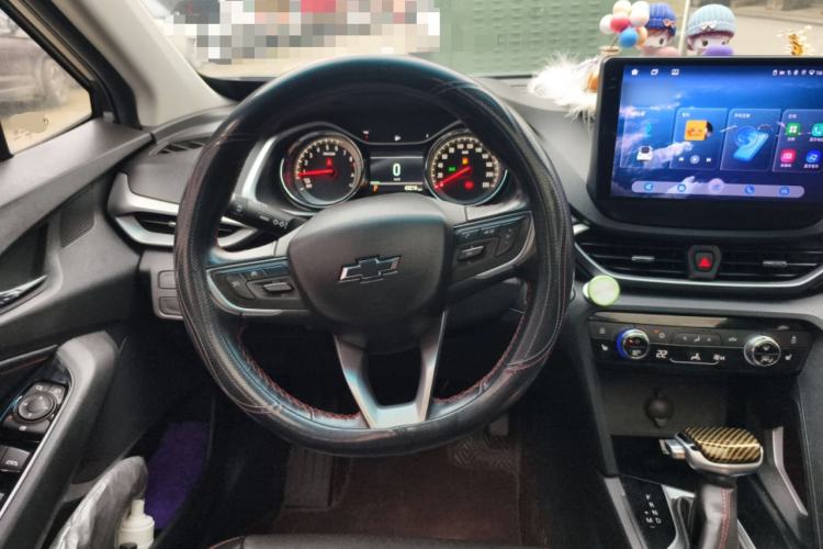 Used Chevrolet Orlando 2018 Redline 530T Automatic Zhaoxiang Edition (5+2 Seating) – China V Standard Steering Wheel