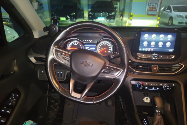 Used Chevrolet Orlando 2018 Redline 530T Automatic Enjoyment Edition (5+2 Model) – China V Standard Steering Wheel