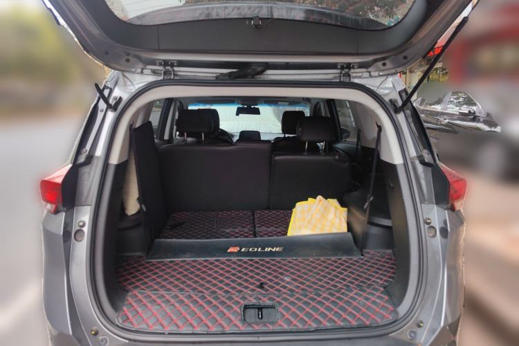 Used Chevrolet Orlando 2018 Redline 530T Automatic Enjoyment Edition (5+2 Model) – China V Standard Trunk