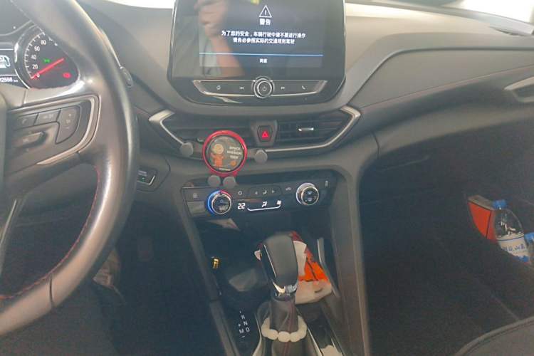 Used Chevrolet Orlando 2018 530T Automatic Luxury Edition (5+2 Model) China V Standard Audio And AC Panel