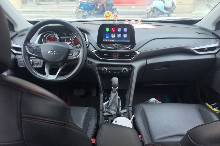 Used Chevrolet Orlando 2018 Redline 530T Automatic Enjoyment Edition (5+2 Model) – China V Standard Center Console