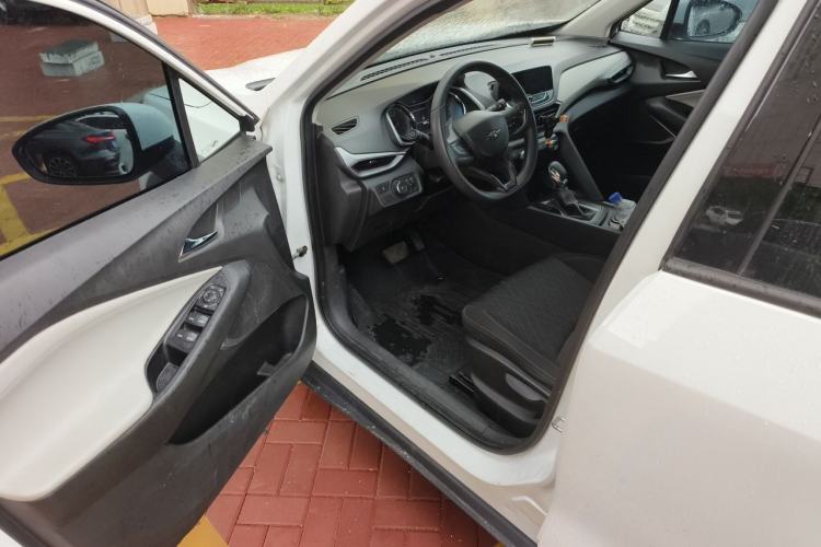 Used Chevrolet Orlando 2018 530T Automatic Luxury Edition (5+2 Model) China V Standard Driver Seat