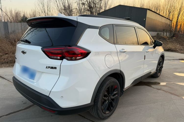 Used Chevrolet Orlando 2018 Redline 530T Automatic Enjoyment Edition (5+2 Model) – China V Standard Exterior 4