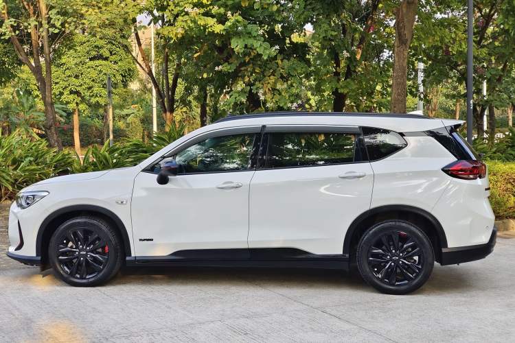 Used Chevrolet Orlando 2018 Redline 530T Automatic Enjoyment Edition (5+2 Model) – China V Standard Exterior 5
