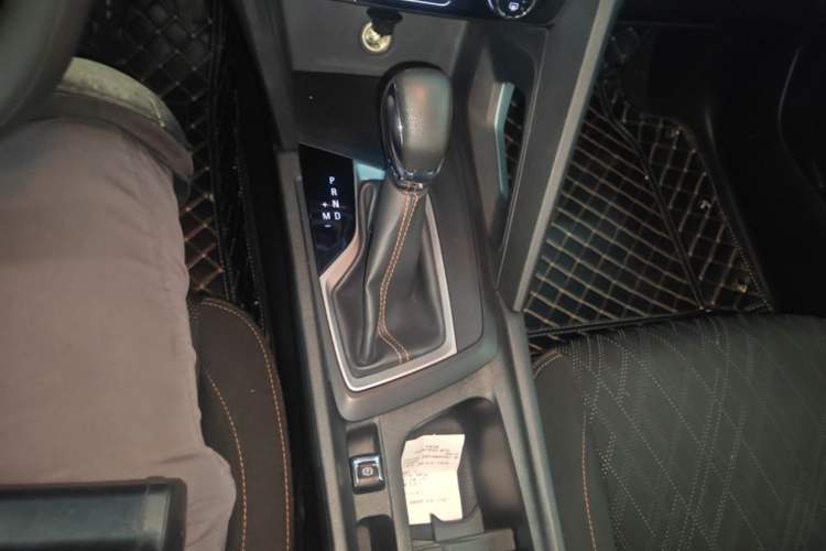 Used Chevrolet Orlando 2018 530T Automatic Luxury Edition (5+2 Model) China V Standard Gear Lever