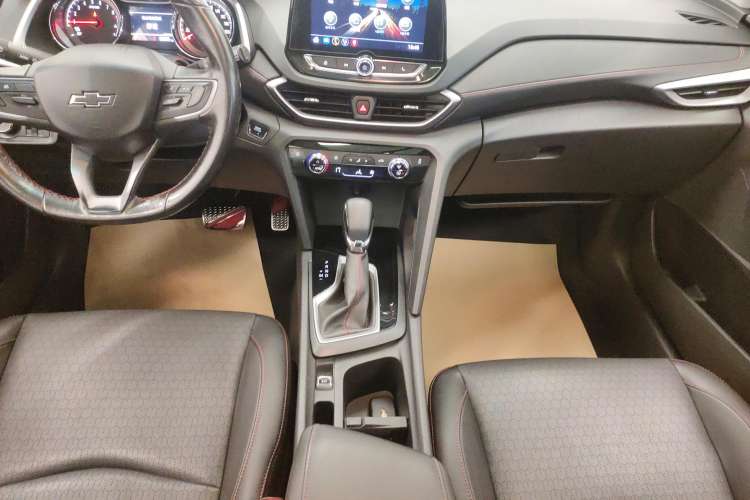 Used Chevrolet Orlando 2018 Redline 530T Automatic Enjoyment Edition (5+2 Model) – China V Standard Gear Lever