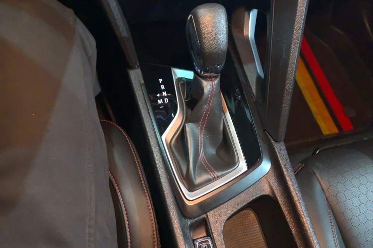 Used Chevrolet Orlando 2018 Redline 530T Automatic Zhaoxiang Edition (5+2 Seating) – China V Standard Gear Lever